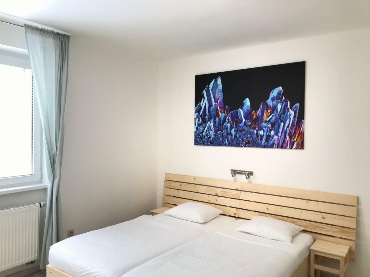 Apartman Hodrusa-Hamre Luaran gambar